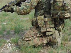 При понижении силуэта подсумок не упирается в ноги